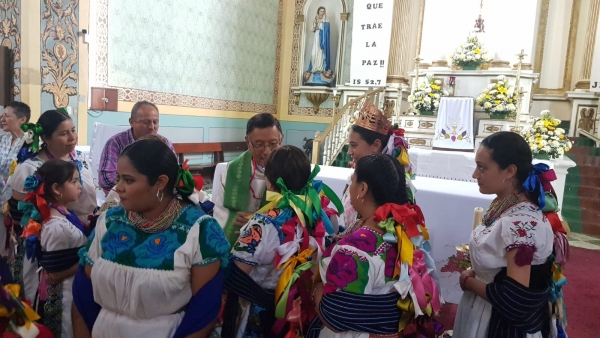 Lino Rojo Durán, es el nuevo señor cura de San Ildefonso, en Taretan