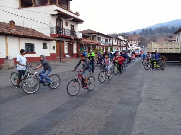Recorrido ciclista en Tzintzuntzan Capital del Imperio P’urhepecha