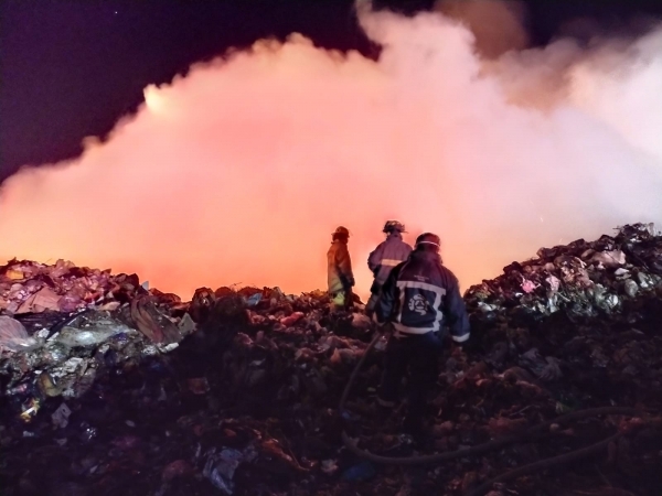 Sofocado el incendio en el basurero municipal en Uruapan