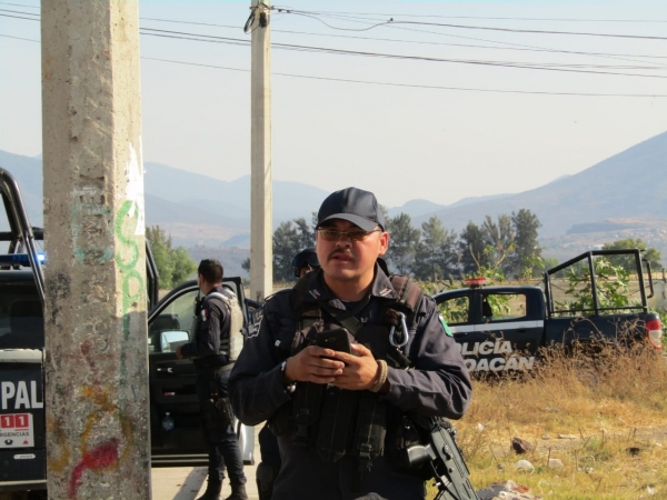 Policía Michoacán de Zamora amenaza a periodistas