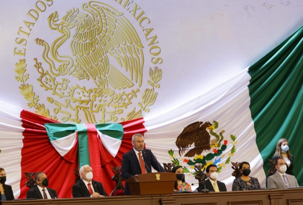 &quot;Me quiebro, pero no me doblo&quot;: Alfredo Ramírez Bedolla, Gobernador de Michoacán
