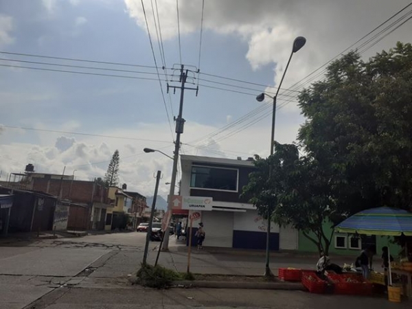 Autoridades se niegan a cambiar lámparas para el alumbrado público en Quirindavara