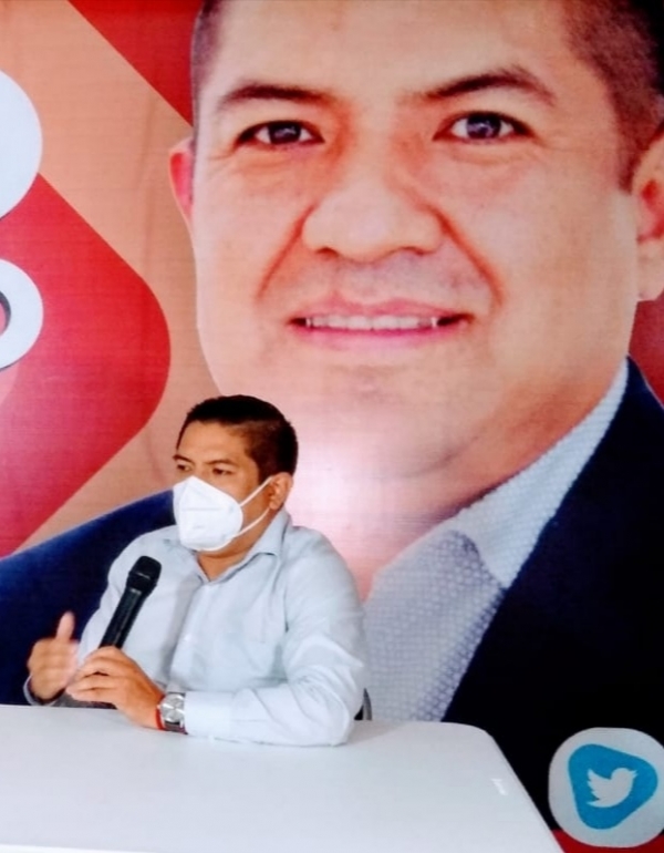 Paco Cedillo, luchará por la candidatura a la alcaldía de Uruapan por MORENA