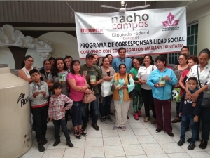 Apoyos para mejorar la economía familiar con proyectos autosustentables:  Nacho Campos, Diputado Federal