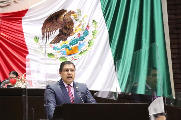 Iniciativa de Ley para fomentar el Cooperativismo en México, presentó Nacho Campos