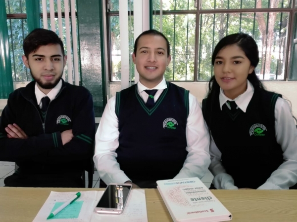 Tres estudiantes del Conalep Uruapan obtienen el tercer lugar a nivel nacional en el Programa de Junior Achievement México
