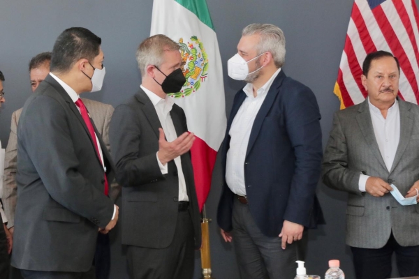 Gobierno de Michoacán, APEAM y USDA, acuerdan fortalecer la seguridad para la exportación del aguacate